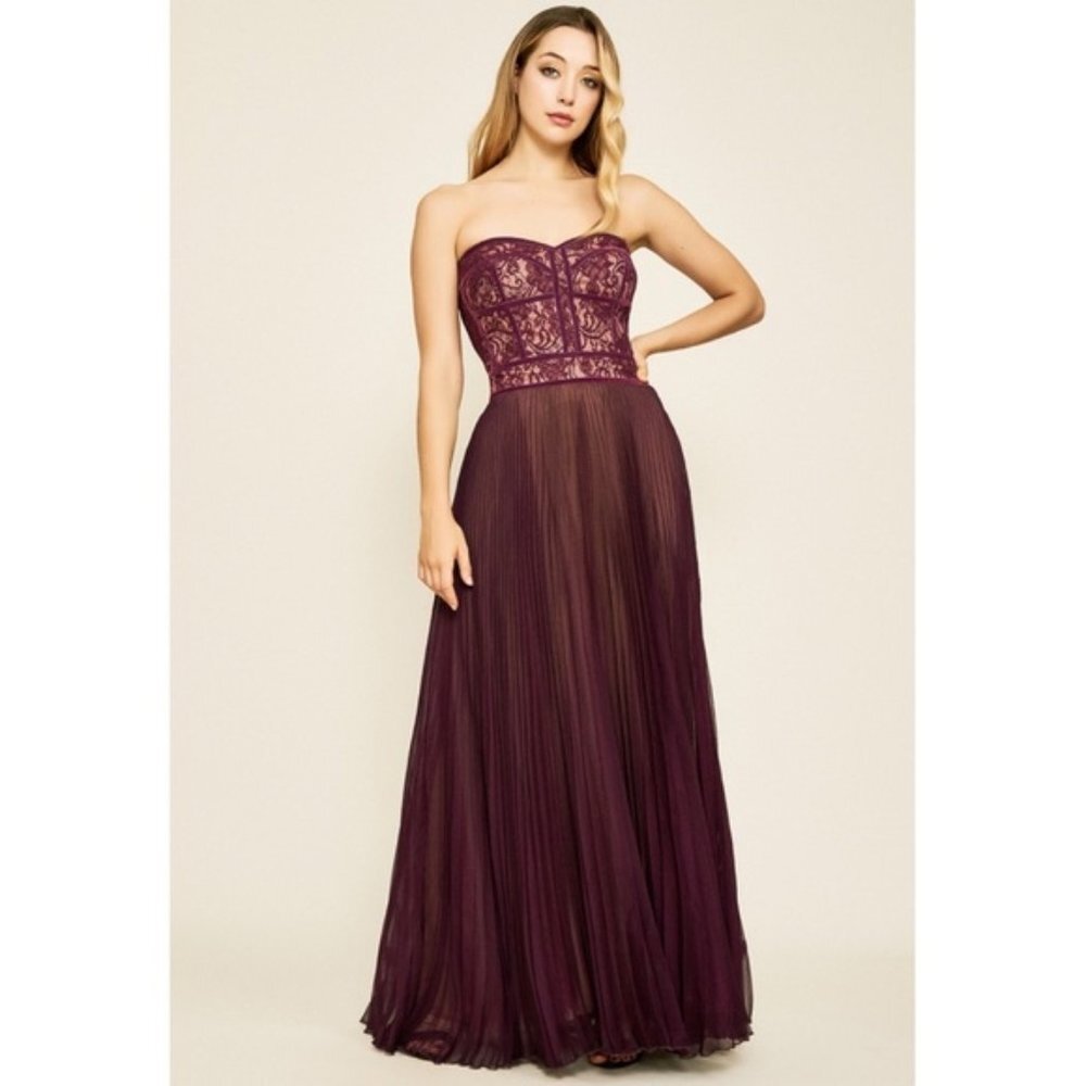 Tadashi Shoji Reeve Strapless Lace Bodice Gown Burgundy Nude Size 4